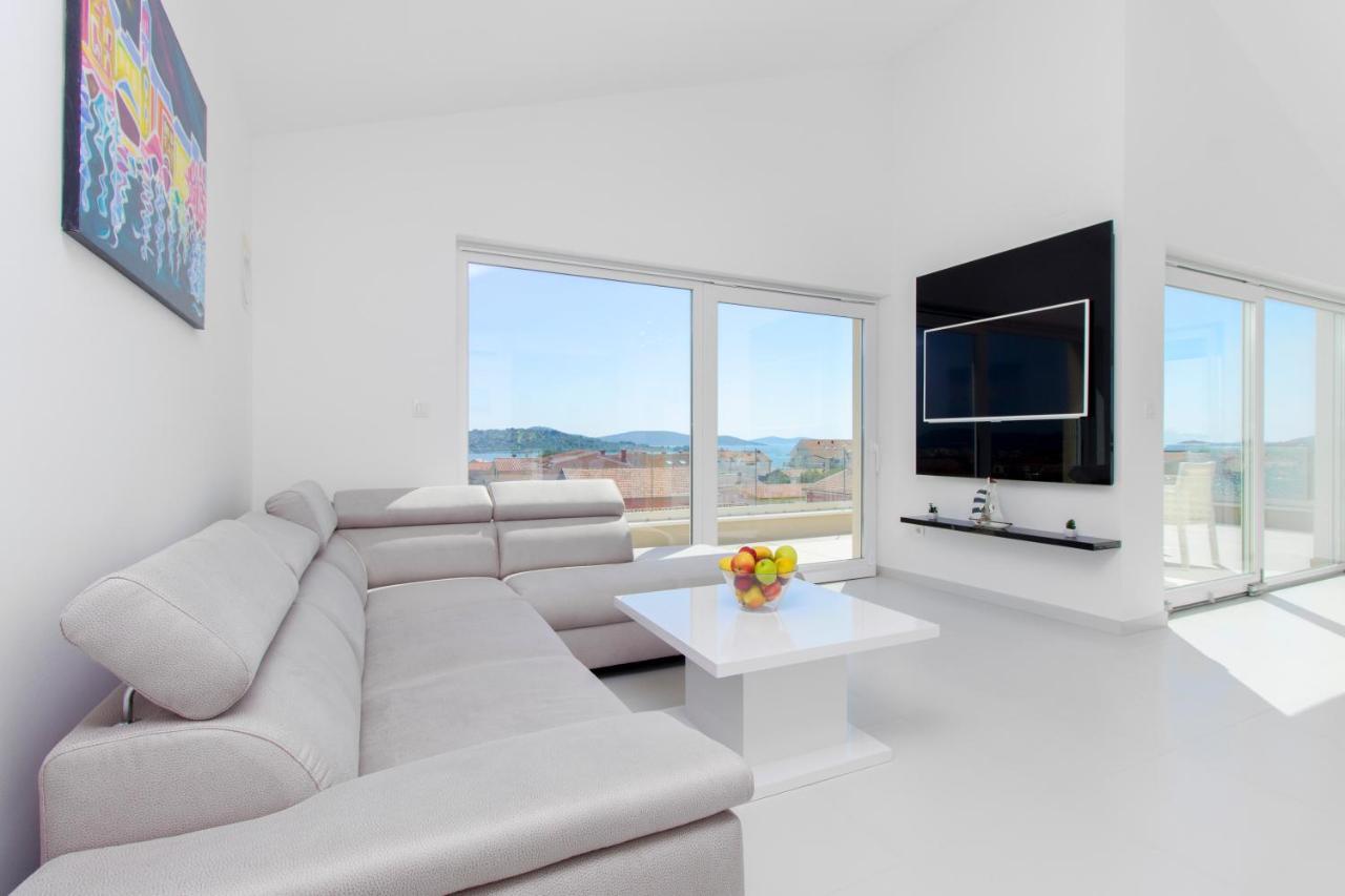 Apartment Royal ヴォディツェ エクステリア 写真